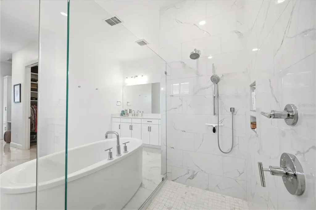2340 White Dogwood Loop Lutz FL 33549