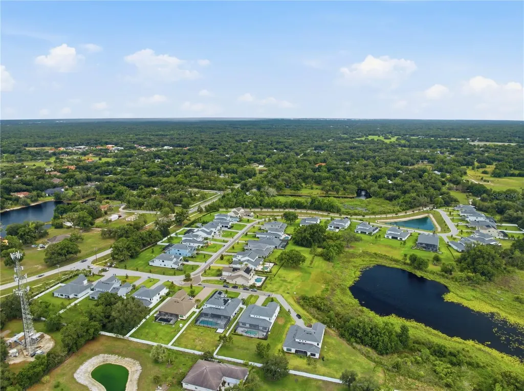 2340 White Dogwood Loop Lutz FL 33549