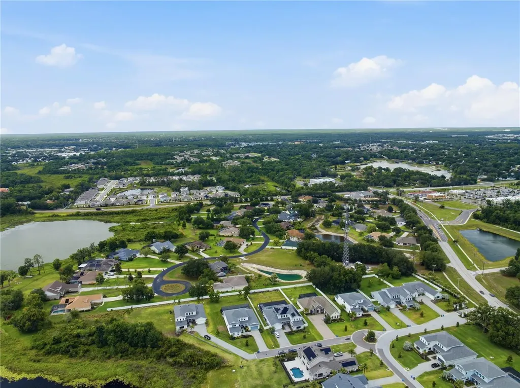 2340 White Dogwood Loop Lutz FL 33549