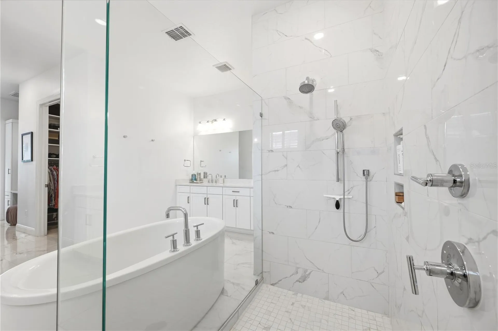 2340 White Dogwood Loop Lutz FL 33549