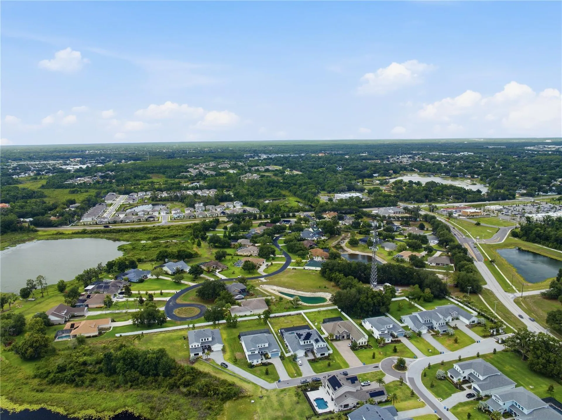 2340 White Dogwood Loop Lutz FL 33549