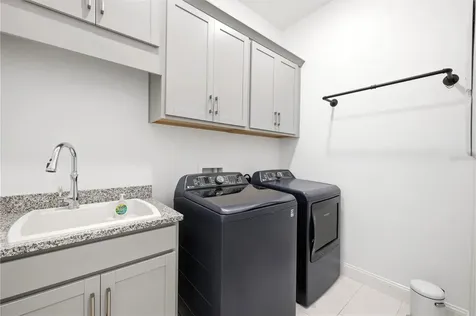 2340 White Dogwood Loop Lutz FL 33549