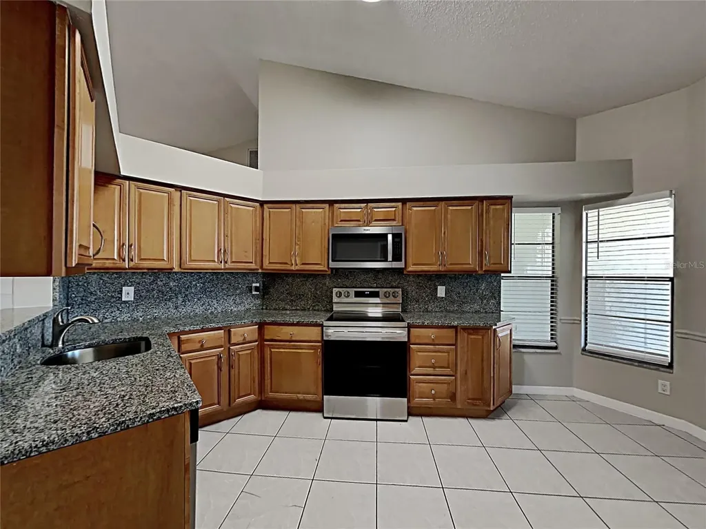11701 Lynmoor Drive Riverview FL 33579