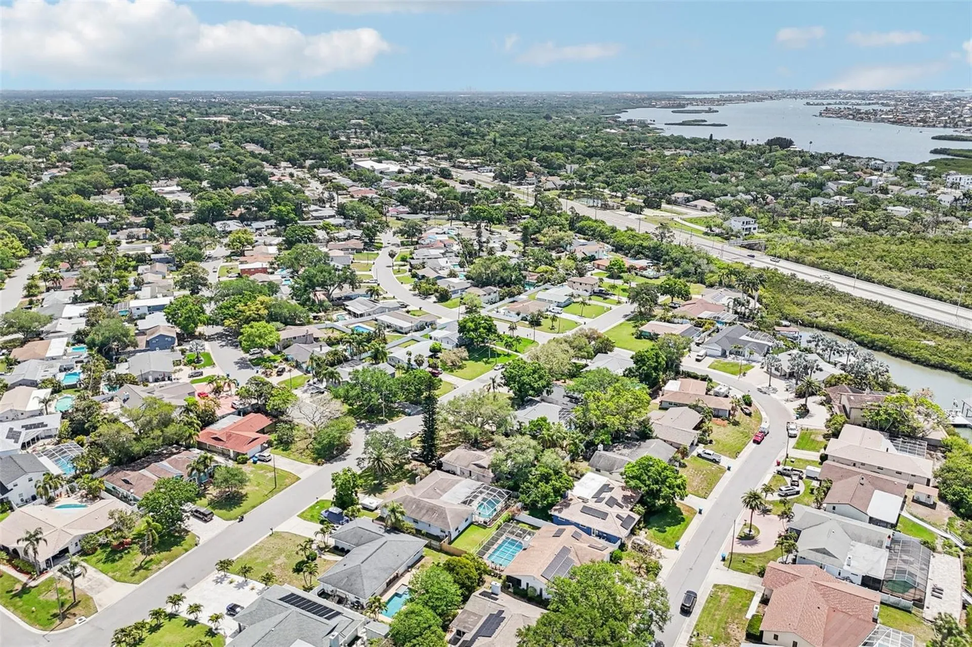 8083 Bayhaven Drive Seminole FL 33776