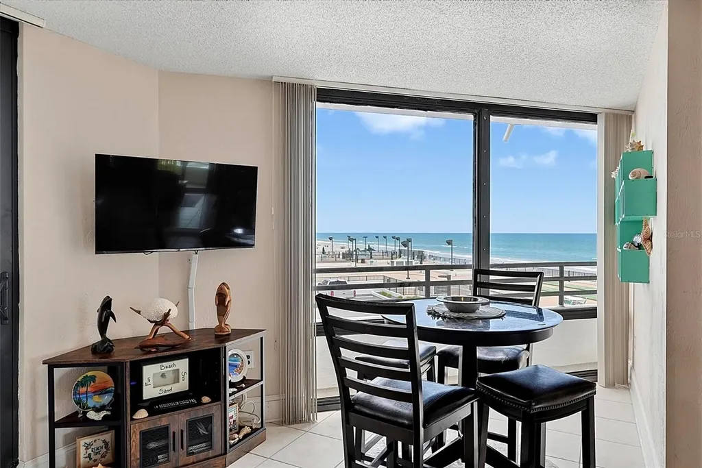 3013 S Atlantic Avenue Daytona Beach FL 32118