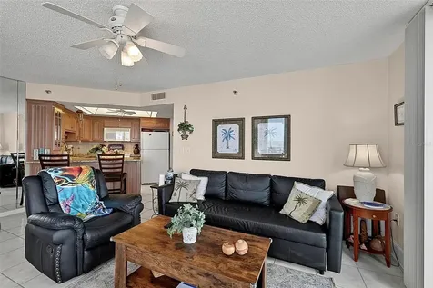 3013 S Atlantic Avenue Daytona Beach FL 32118