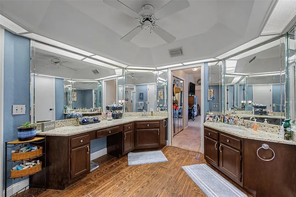 3916 Broomsedge Lane Valrico FL 33596
