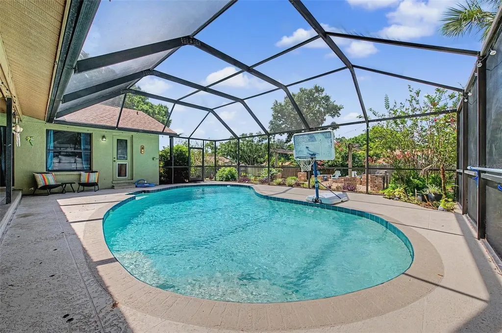 3916 Broomsedge Lane Valrico FL 33596