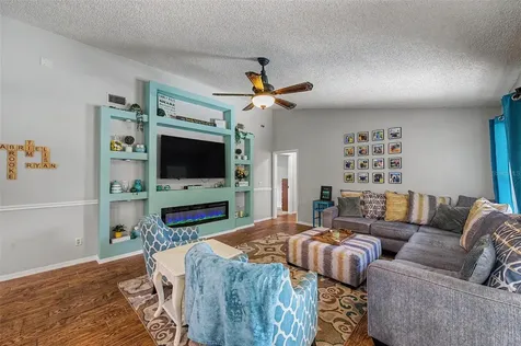 3916 Broomsedge Lane Valrico FL 33596