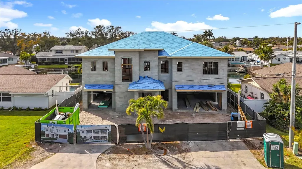 4086 13th Lane NE St Petersburg FL 33703