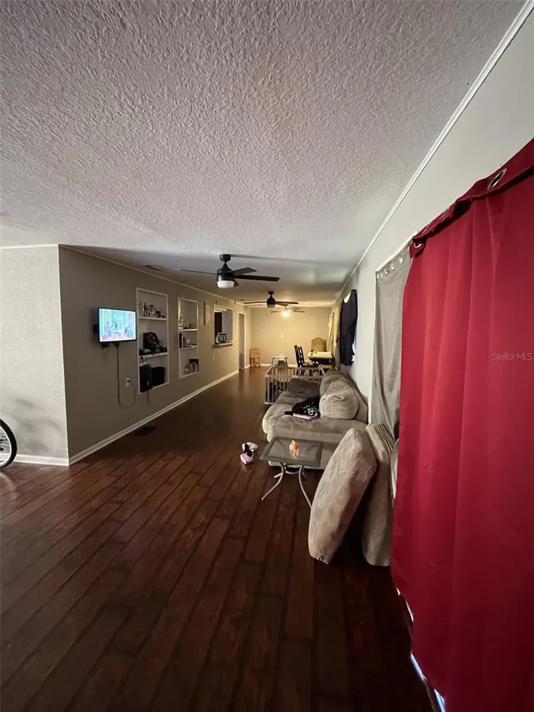 818 NE 9th Avenue Ocala FL 34470