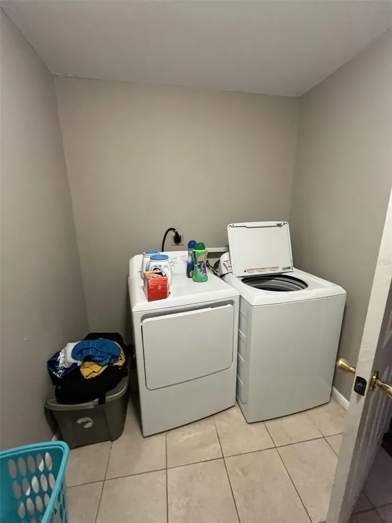 818 NE 9th Avenue Ocala FL 34470