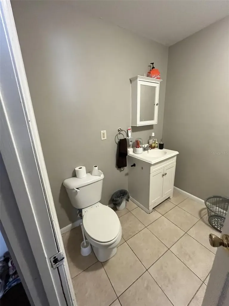 818 NE 9th Avenue Ocala FL 34470