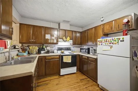818 NE 9th Avenue Ocala FL 34470