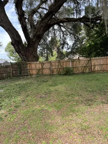 818 NE 9th Avenue Ocala FL 34470