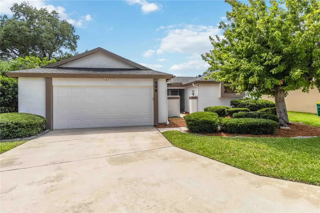 598 Pine Forest Court Melbourne FL 32940