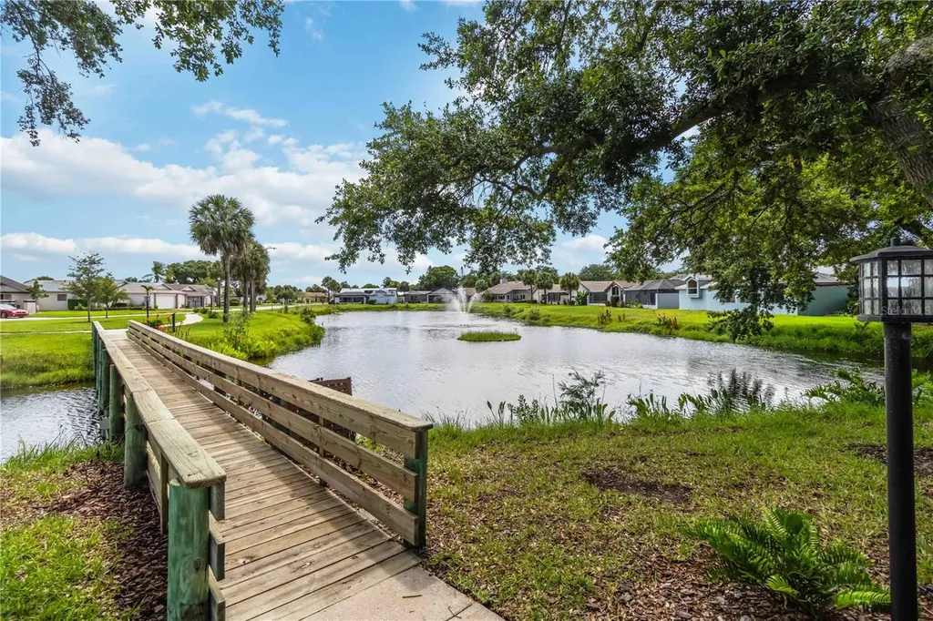 598 Pine Forest Court Melbourne FL 32940