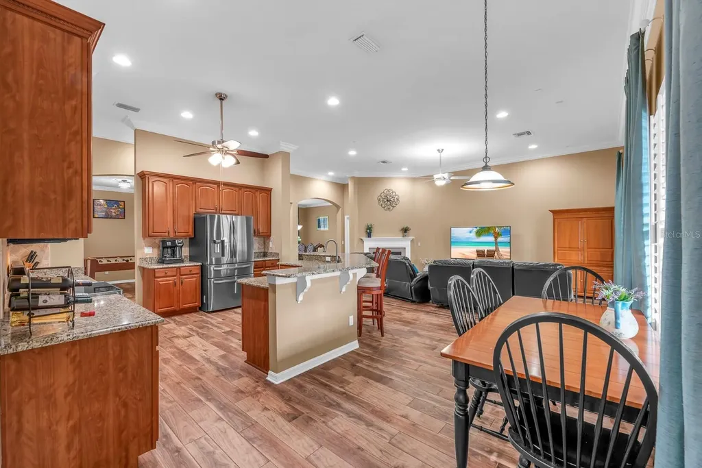 2817 Durant Trails Boulevard Dover FL 33527