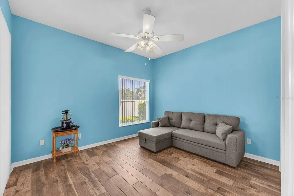2817 Durant Trails Boulevard Dover FL 33527