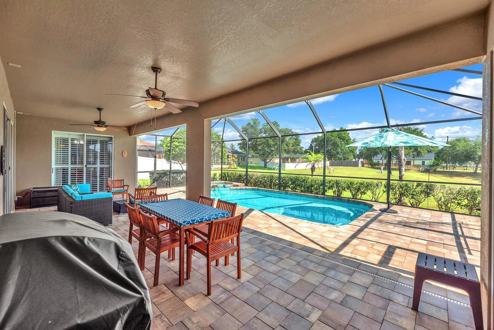 2817 Durant Trails Boulevard Dover FL 33527