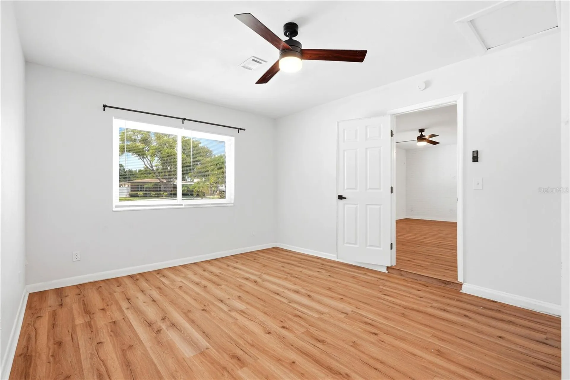 5586 30th Avenue N St Petersburg FL 33710