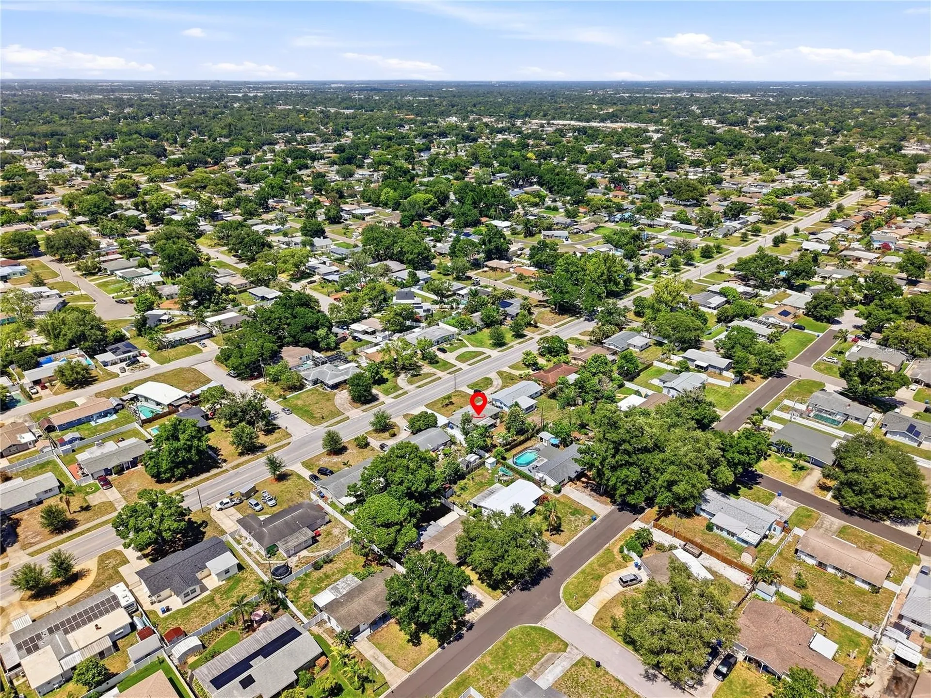 5586 30th Avenue N St Petersburg FL 33710