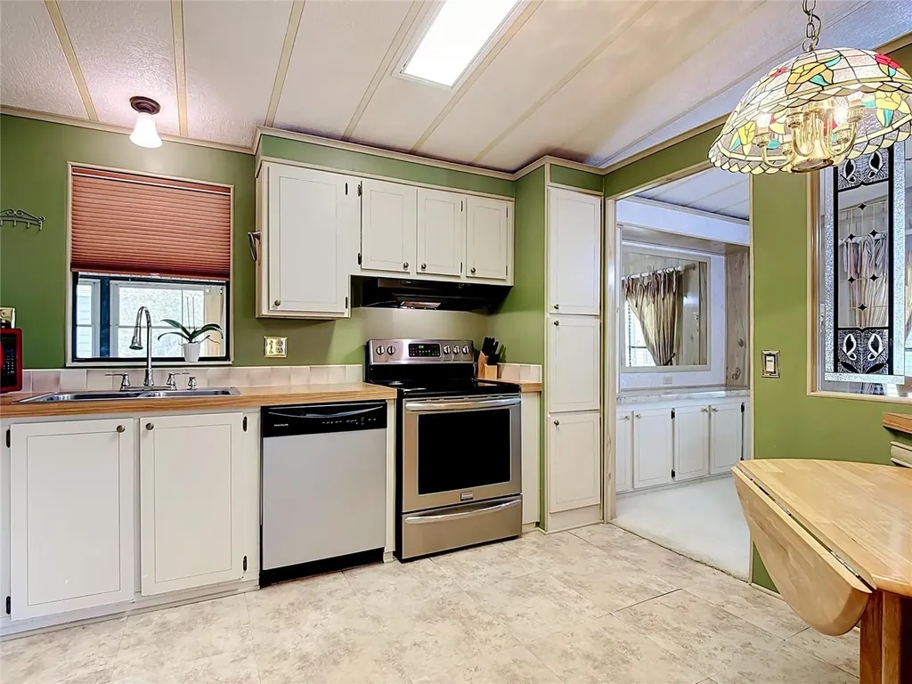 408 Tivoli Park Drive Davenport FL 33897