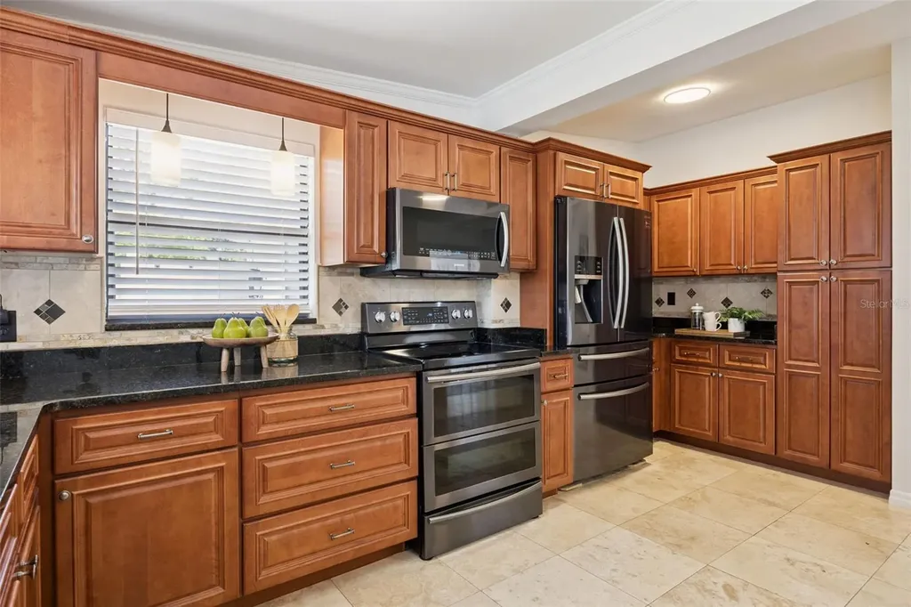71 1st Street Chuluota FL 32766