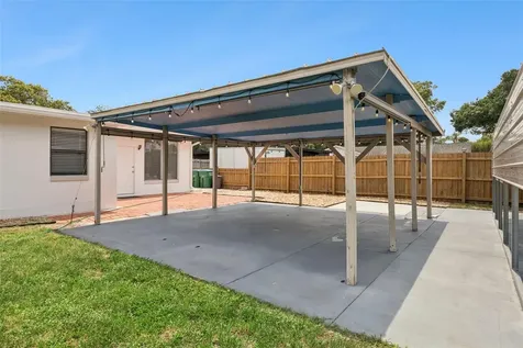71 1st Street Chuluota FL 32766