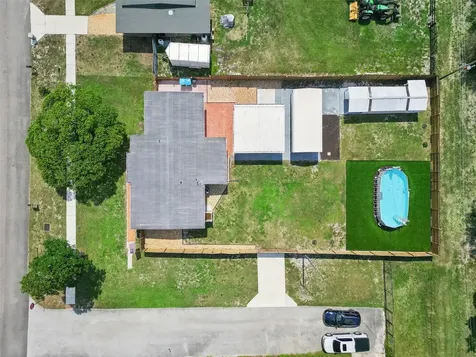 71 1st Street Chuluota FL 32766