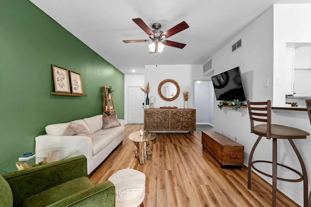 2010 E Palm Avenue Tampa FL 33605