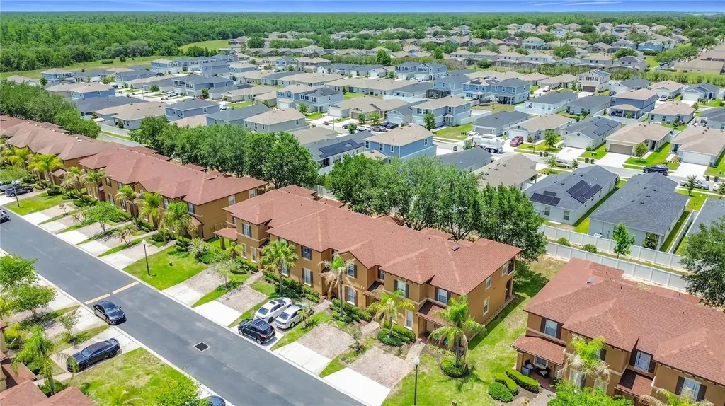 2510 Calabria Avenue Davenport FL 33897