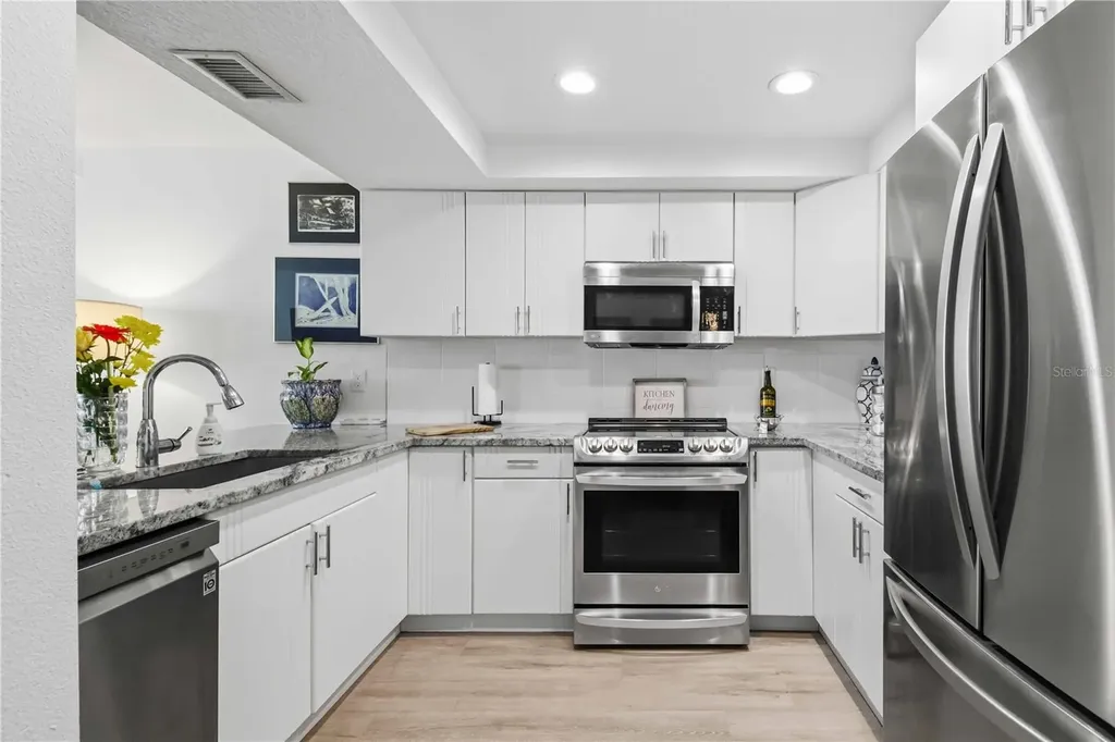 3804 Gulf Of Mexico Drive Longboat Key FL 34228