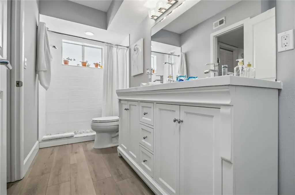 3804 Gulf Of Mexico Drive Longboat Key FL 34228