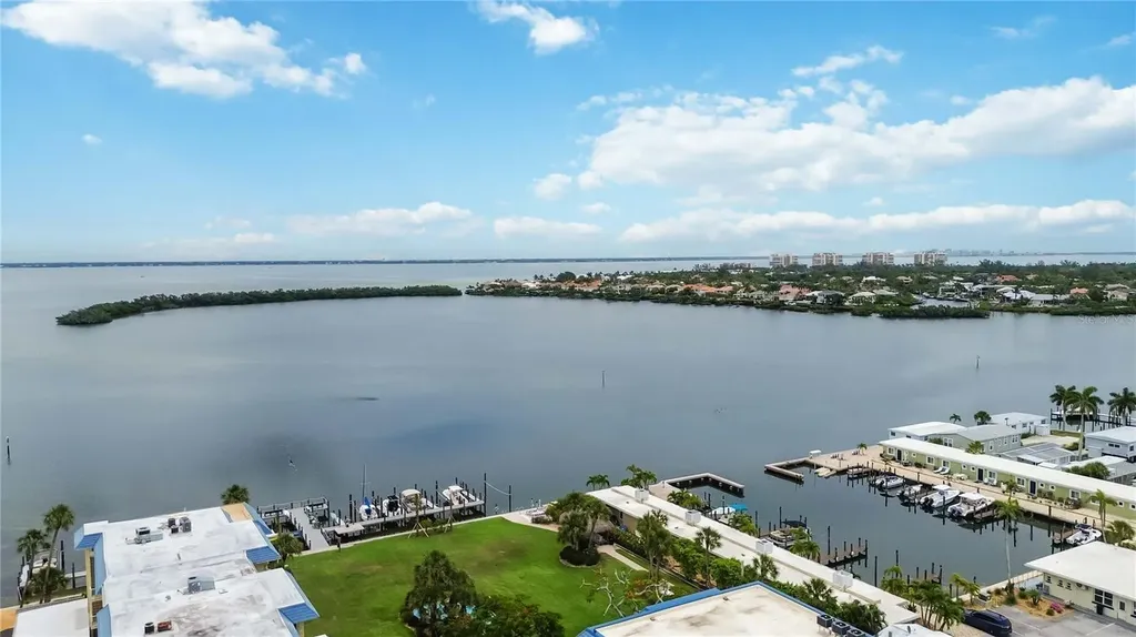 3804 Gulf Of Mexico Drive Longboat Key FL 34228