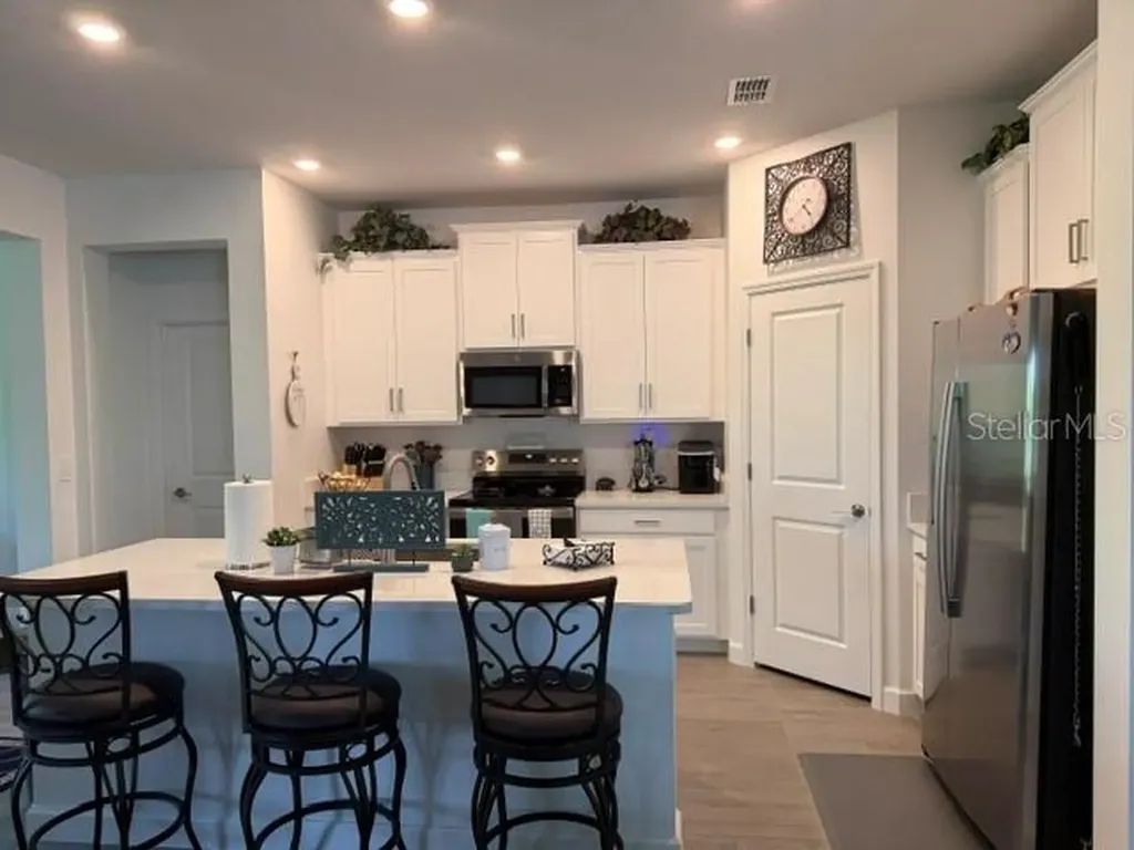 9760 Minnow Ray Drive Land O Lakes FL 34638