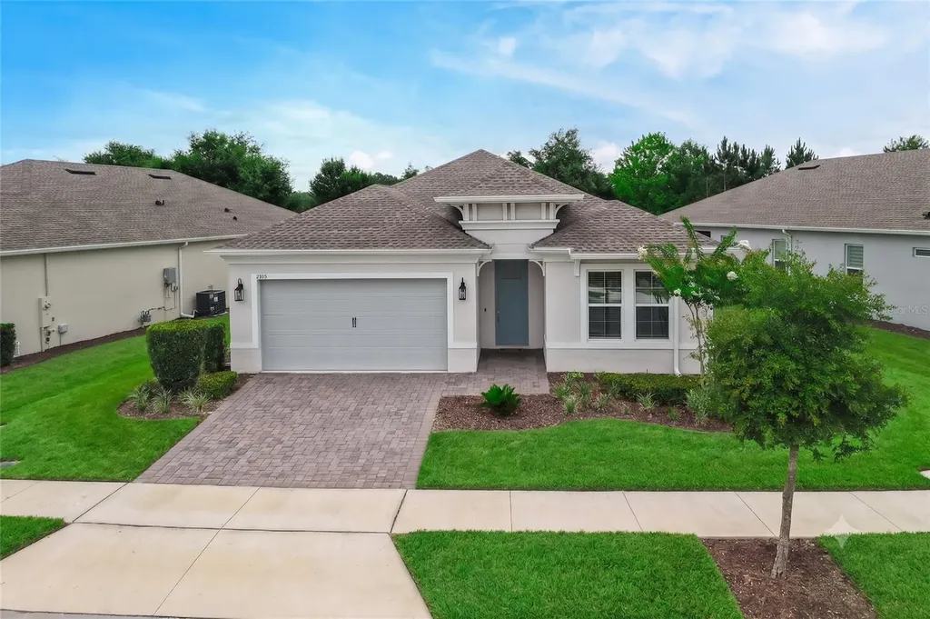 2103 Limestone Trail Kissimmee FL 34747