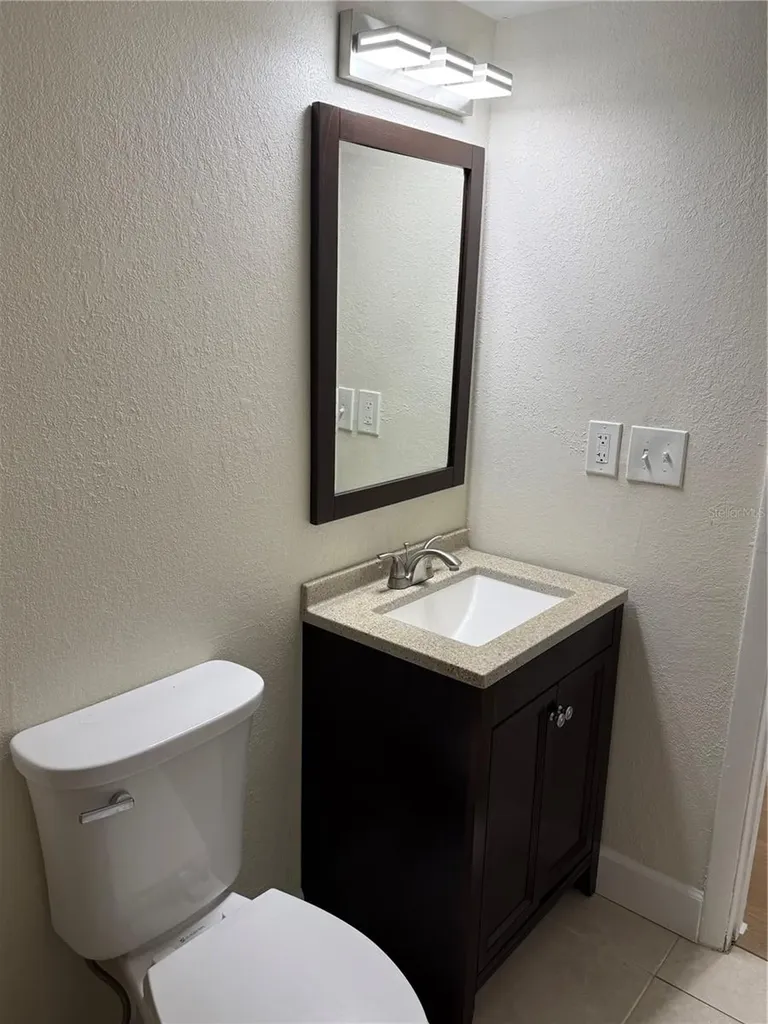 6062 Amberly Avenue Orlando FL 32822