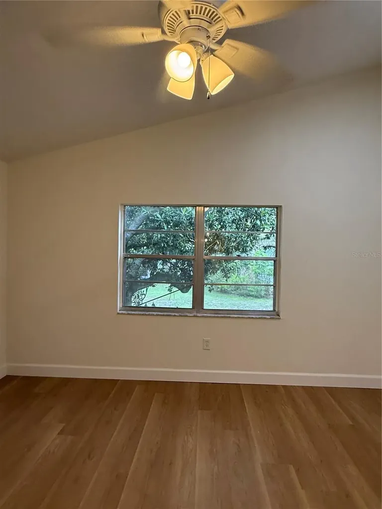 6062 Amberly Avenue Orlando FL 32822