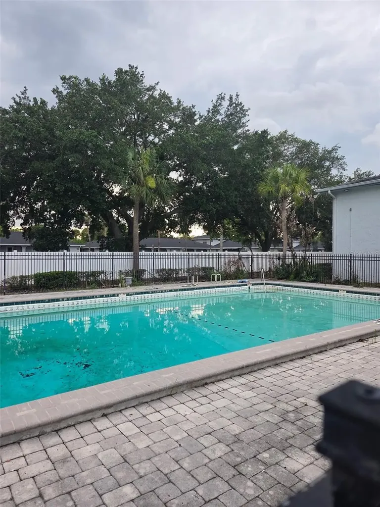 6062 Amberly Avenue Orlando FL 32822