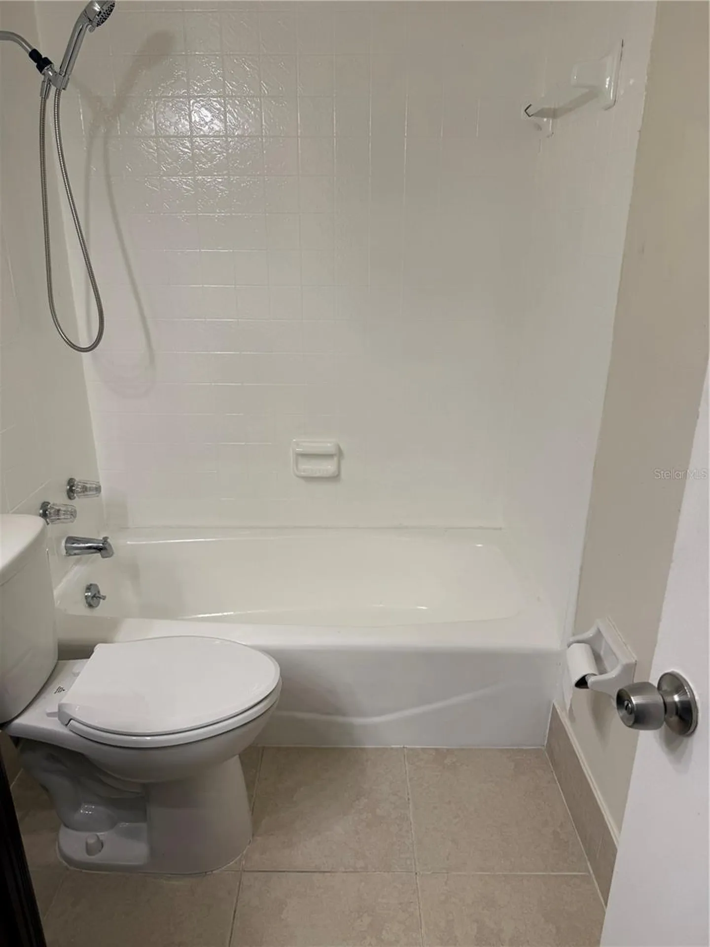 6062 Amberly Avenue Orlando FL 32822