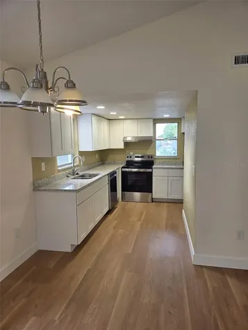 6062 Amberly Avenue Orlando FL 32822