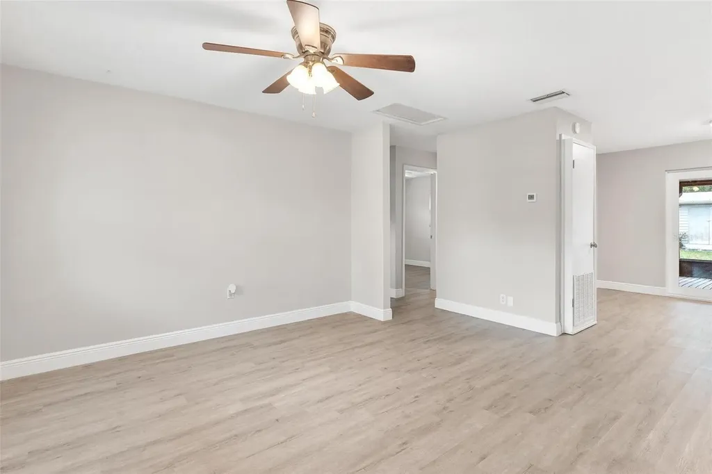 35904 Dawn Drive Leesburg FL 34788