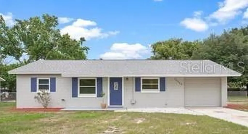 35904 Dawn Drive Leesburg FL 34788