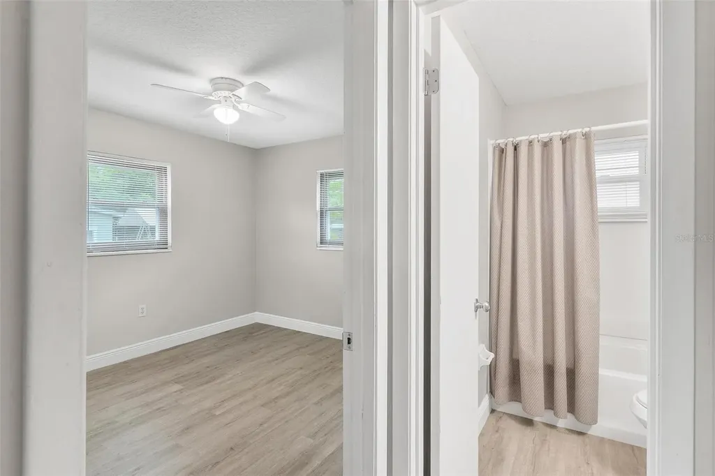 35904 Dawn Drive Leesburg FL 34788