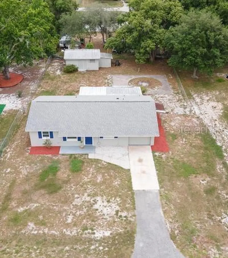 35904 Dawn Drive Leesburg FL 34788