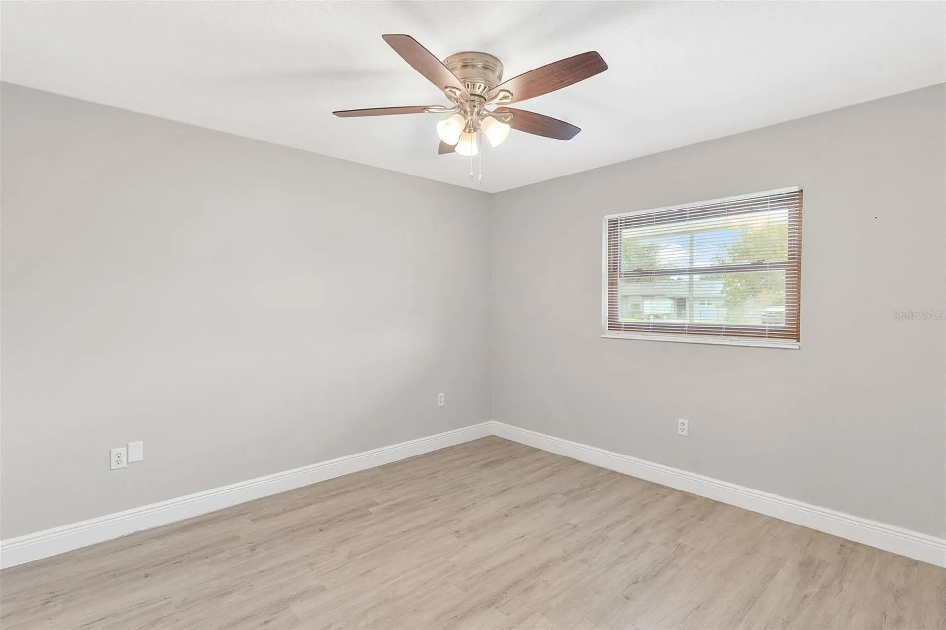 35904 Dawn Drive Leesburg FL 34788