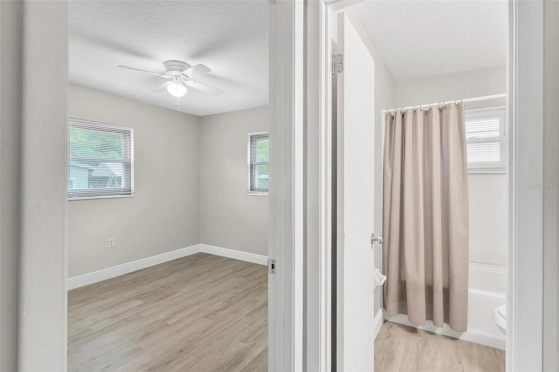 35904 Dawn Drive Leesburg FL 34788