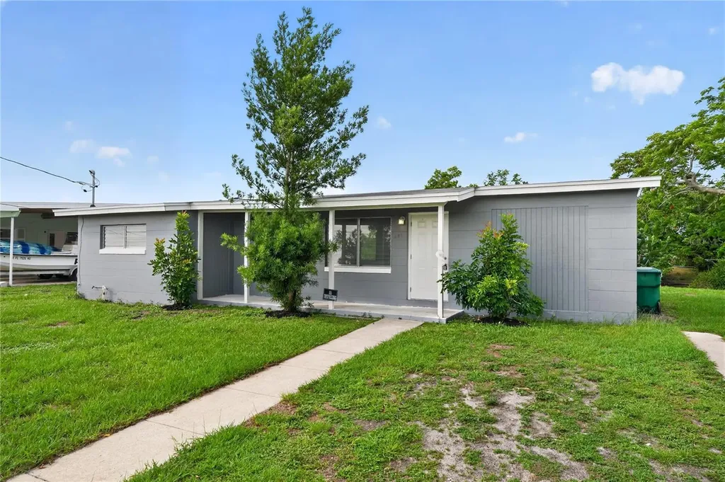 691 Sharon Circle Port Charlotte FL 33952