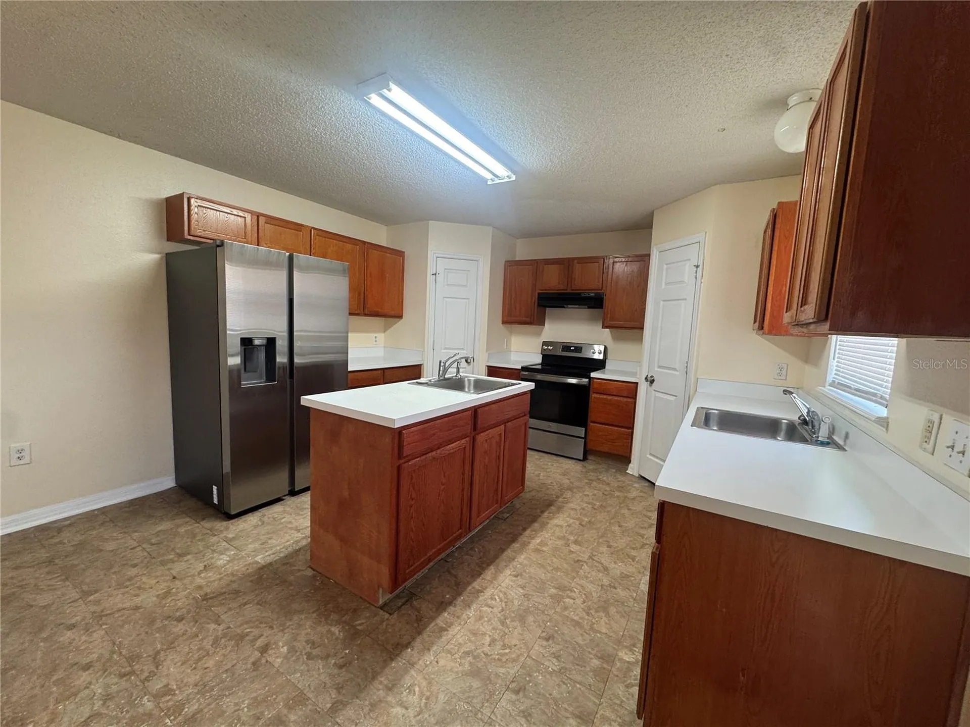 102 Flatfish Court Kissimmee FL 34759
